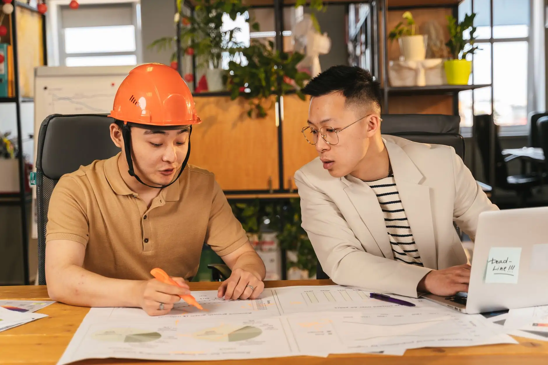 红海危机持续影响下亚欧航线运价波动特征与应对策略